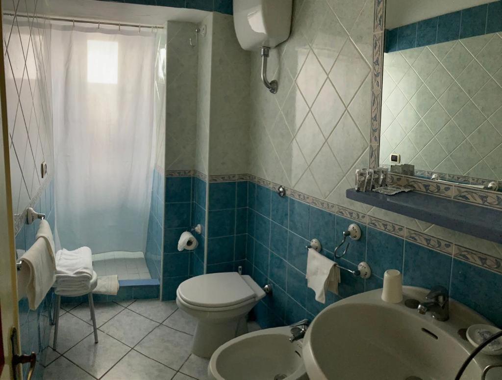 Hotel Villa Antonio Ischia Exteriör bild